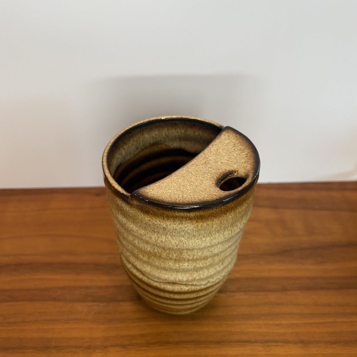 Travel mug