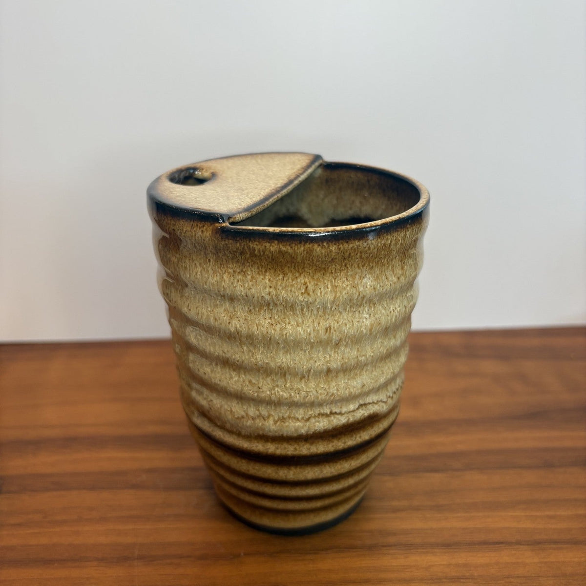 Travel mug